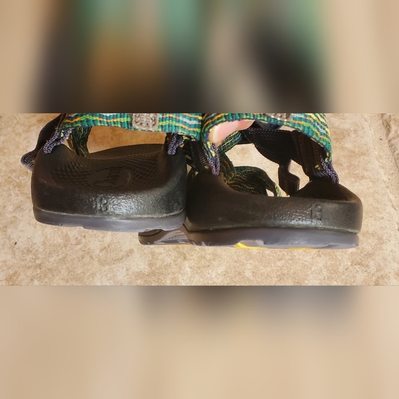 Chaco Sandals Kids Size 13 - Picture 4 of 4